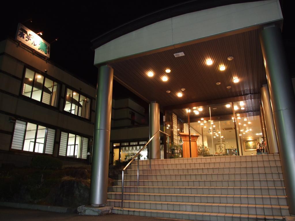 Hotel Uguisu Shizukuishi Exterior foto